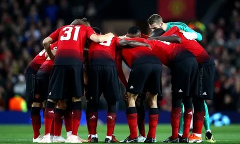 Benitez: "Man Utd sẽ có tiếng nói quyết định đến cuộc đua vô địch"