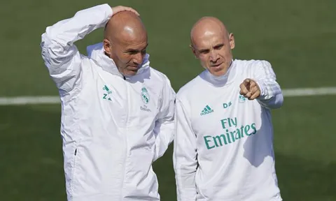 01h45 ngày 18/09, Sociedad vs Real: Đứng dậy được không, Zinedine Zidane?