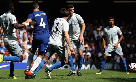 01h45 ngày 26/10, Chelsea vs Everton: Ra ngõ gặp khắc tinh!