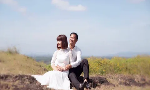 Ngắm bà xã xinh như hoa hậu của HLV Đinh Hồng Vinh