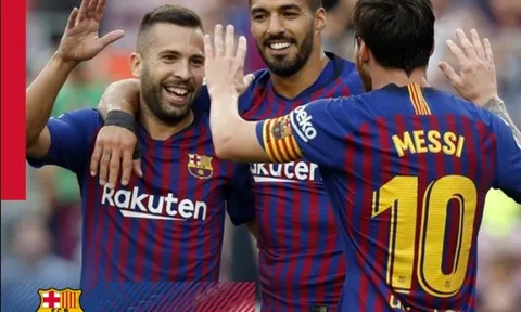 Sử dụng sơ đồ 4 tiền đạo, Barca "giã nát" tân binh La Liga bằng 8 bàn thắng