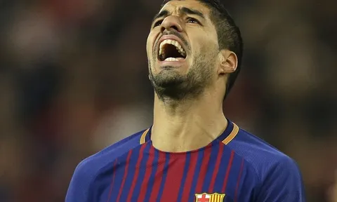 Luis Suarez vô duyên, Barca bị cầm hòa trên đất Hy Lạp