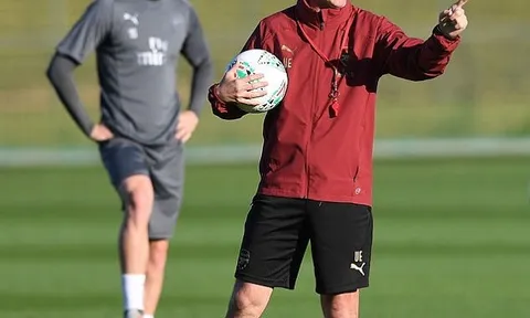 PSG gia nhập cuộc đua giành Hazard; Real đưa Gareth Bale làm “vật tế”