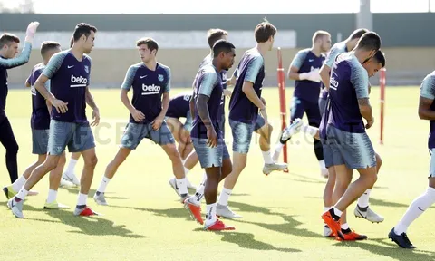 Buổi tập đầu tiên của Barca trước thềm Siêu kinh điển