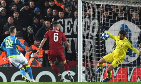 Alisson xuất thần, Mignolet gửi lời nhắn đến người đá mình khỏi Anfield