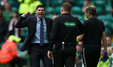 Gerrard 'nổi điên' khi nếm thất bại đầu tay trước thầy cũ trong trận Derby Old Firm