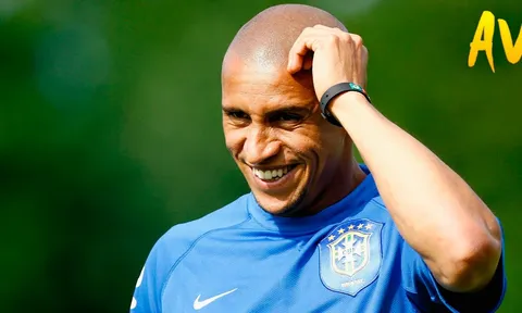 10 bàn thắng để đời của Roberto Carlos