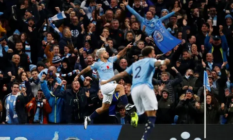 10 khoảnh khắc ấn tượng nhất vòng 12 Premier League: Đổi tóc xưng vương