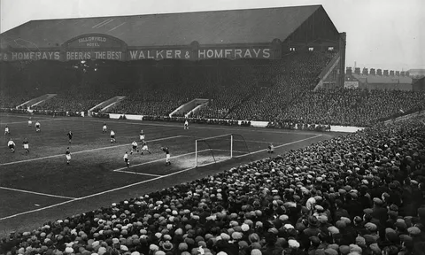 10 sự thật không phải ai cũng biết về Derby Manchester