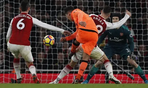 10 thống kê đáng chú ý trước vòng 11 Ngoại hạng Anh: Firmino và thời khắc lịch sử