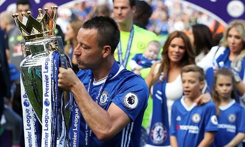 10 trung vệ xuất sắc nhất kỉ nguyên Premier League: Terry chỉ xếp thứ 2