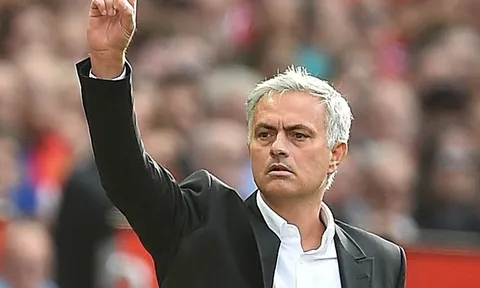 5 điểm nhấn Man Utd 2-0 Leicester: Hãy gọi Mourinho là 'phù thủy'!