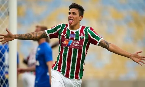 Real Madrid đấu châu Âu trong cuộc đua chiêu mộ sao trẻ Brazil