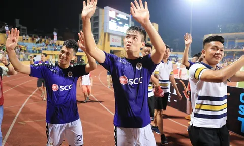 5 điểm nhấn vòng 21 V-League 2018: Hà Nội FC tạo ra kỷ lục mới