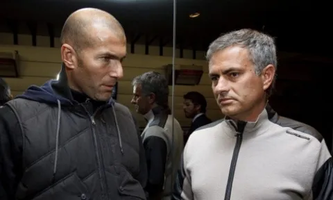 Zidane "rất thích" làm thuyền trưởng Man Utd, nhưng với 1 điều kiện