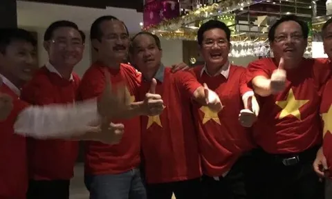 Bầu Đức, bầu Thắng trắng đêm ăn mừng ĐT Việt Nam vô địch