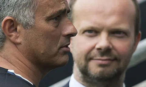 3 vấn đề được làm rõ trong cuộc họp bất thường của Mourinho với Woodward