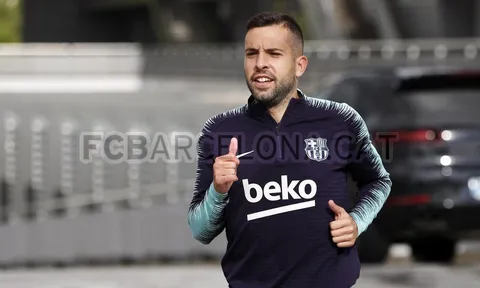 Là 'cạ cứng' của Messi, sao Barca vẫn bị tuyển Tây Ban Nha bỏ rơi