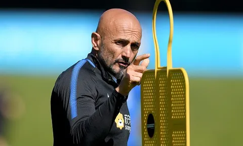 Đội hình hay nhất Premier League mà Jose Mourinho từng dẫn dắt: Màu xanh lấn át toàn diện