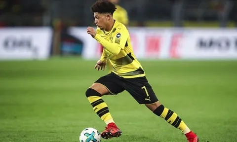 Ở tuổi 18, giá Sancho đã hơn gấp đôi giá Neymar