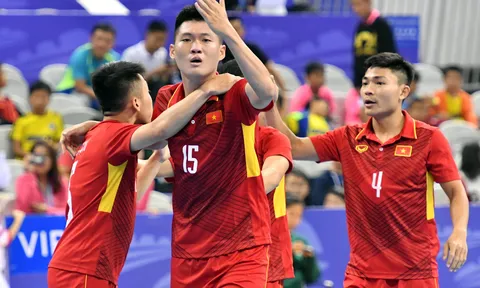 Chùm ảnh: ĐT Futsal Việt Nam thắng nghẹt thở Trung Quốc 4-3