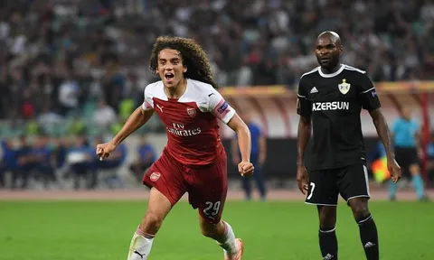 2 điều rút ra sau chiến thắng thứ 8 liên tiếp của Arsenal: Kẻ thách thức Pogba?