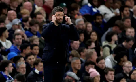 Steve Bruce khuyên Sir Jim Ratcliffe bổ nhiệm Michael Carrick