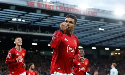 Kịch bản khó tin có thể tước vé Champions League của Man United