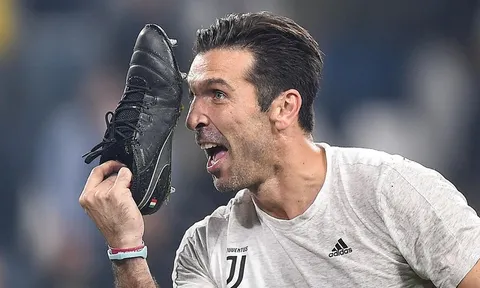 Buffon cảnh cáo Higuain vì thi đấu mơ ngủ
