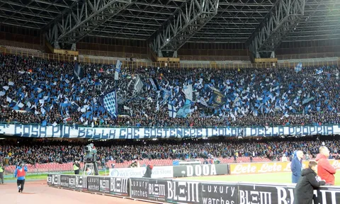San Paolo 'buồn chơi vơi' vì quá vắng khán giả
