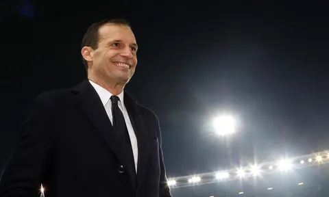 Thắng đậm, Allegri thách thức Napoli
