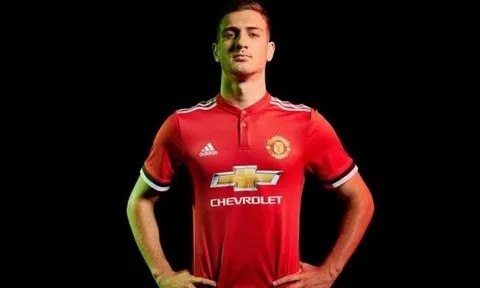 NÓNG: Tân binh Man Utd chính thức tái xuất sân cỏ