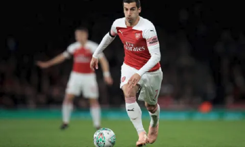 23h30 ngày 11/11, Arsenal vs Wolves: Chiến đấu vì Welbeck