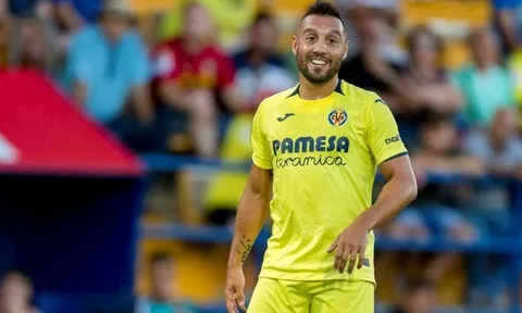 Trước khi ra đi, Cazorla vẫn kịp 'đóng góp' cho Arsenal