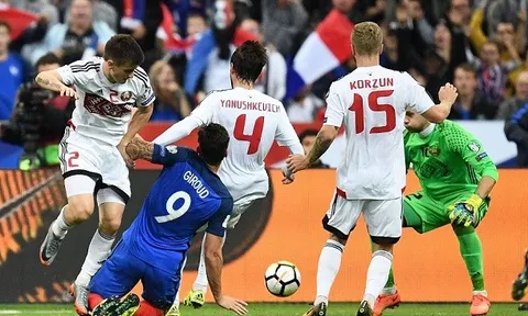 Đẳng cấp lên tiếng, Liverpool hủy diệt Maribor 7 bàn không gỡ