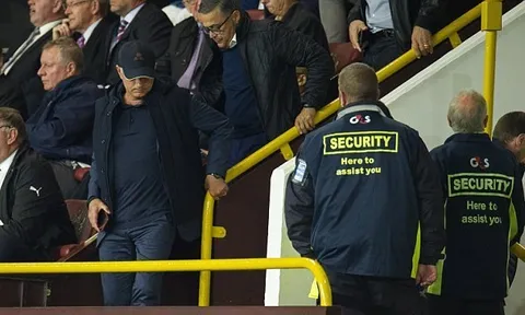 Áp lực đè nặng, Mourinho đội mũ đen đi 'do thám' Burnley
