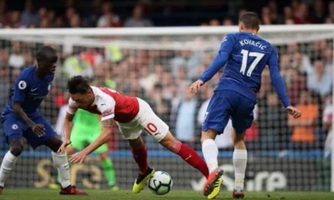 Có 'một Arsenal' đang khốn khổ ở Serie A