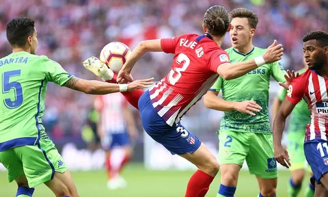 Diệt gọn Southampton trong hiệp một; Man City gửi lời tuyên chiến đến Liverpool