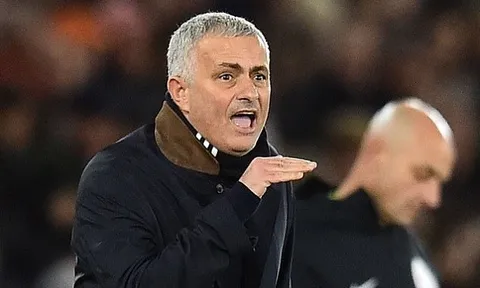 3 bài học rút ra sau trận hòa của Man Utd: Mourinho biểu tình, đòi mua trung vệ