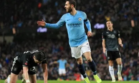 3 điểm nhấn Man City 5-0 Burnley: De Bruyne lên đồng, Pep tìm ra người thế Mendy