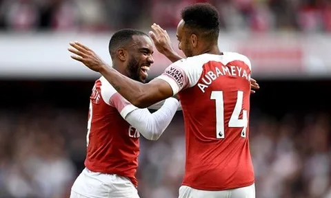 3 lý do giúp Arsenal giành chiến thắng trước Cardiff: "Súng 2 nòng" thăng hoa