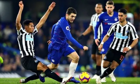 4 điểm nhấn Chelsea 2-1 Newcastle: Luiz đóng thế F4, Hudson-Odoi sẽ ở lại Chelsea?