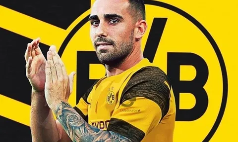 NÓNG: "Bom xịt" Barcelona có mặt tại Đức kiểm tra y tế