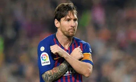 "Kể cả có đá bằng một chân, Messi vẫn là số 1"