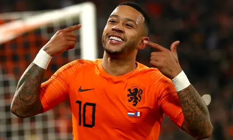 Điên rồ! Fan Liverpool muốn thấy Depay đánh sập Old Trafford