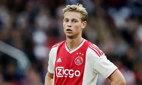 Barcelona mất De Jong vào tay City là tại... Man United