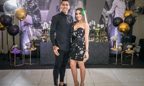 Trước đại chiến với Man City, Firmino sướng rơn vì lý do này