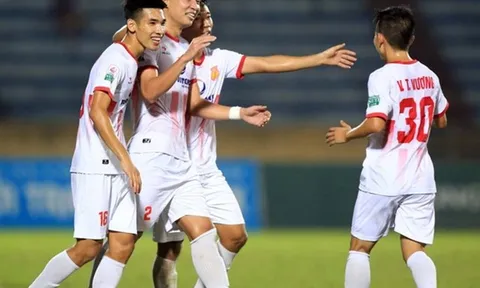 HLV Nguyễn Văn Sỹ: "V-League 2019, Nam Định sẽ không vất vả như này"