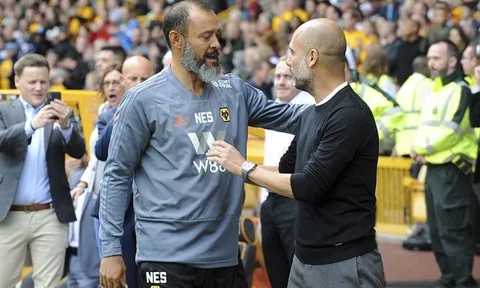 Pep cúi đầu, Sterling vô duyên đến lạ: Man City bế tắc trước Wolves