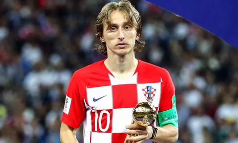Modric vượt mặt Messi, Rakitic nói gì?